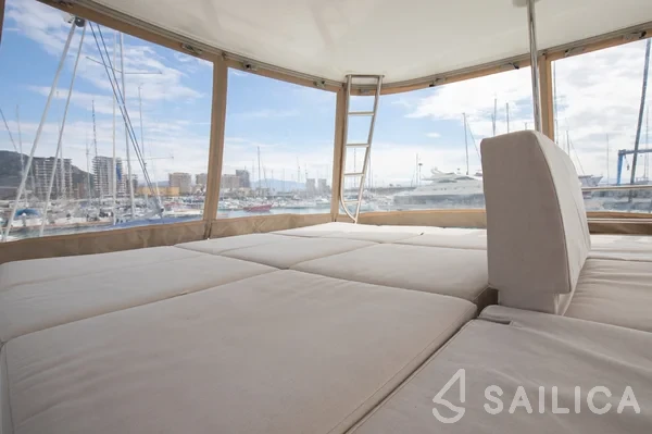 Lagoon 50 - Yacht Charter Sailica