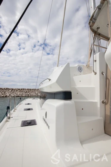 Lagoon 50 - Yacht Charter Sailica