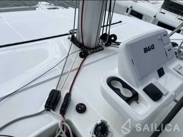 Lagoon 50 - Yacht Charter Sailica