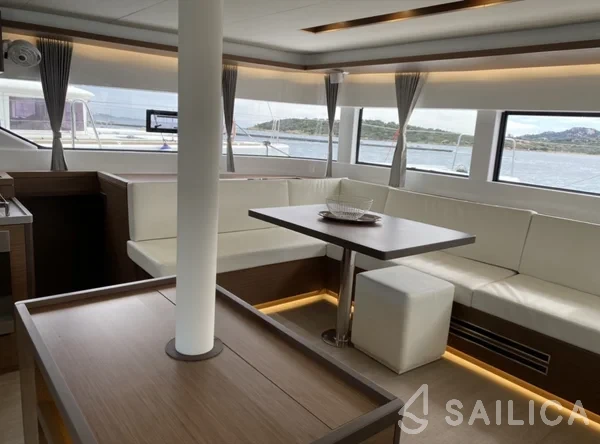 Lagoon 50 - Yacht Charter Sailica