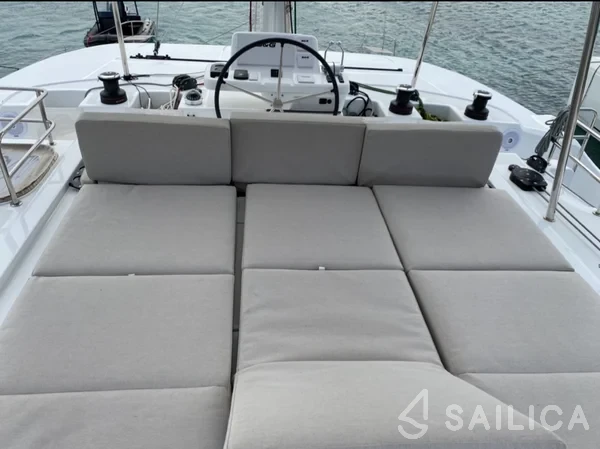 Lagoon 50 - Yacht Charter Sailica
