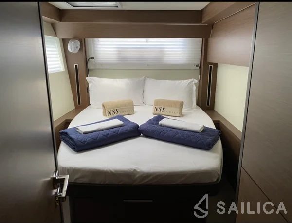 Lagoon 50 - Yacht Charter Sailica
