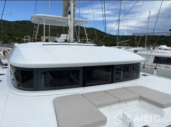 Lagoon 50 - Yacht Charter Sailica