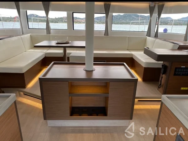 Lagoon 50 - Yacht Charter Sailica
