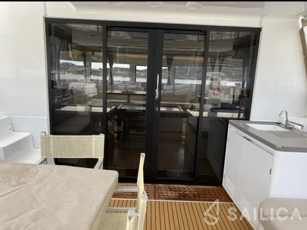 Lagoon 50 - Yacht Charter Sailica