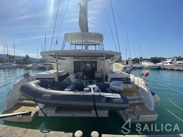 Lagoon 50 - Yacht Charter Sailica
