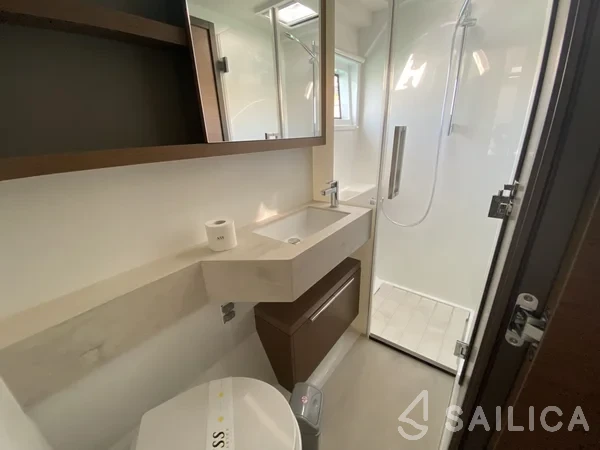 Lagoon 50 - Yacht Charter Sailica