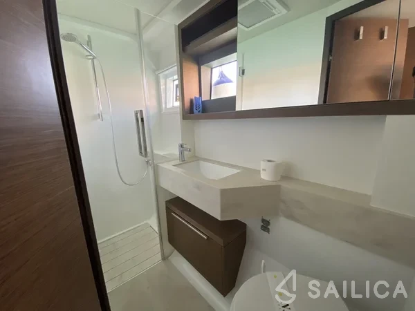 Lagoon 50 - Yacht Charter Sailica