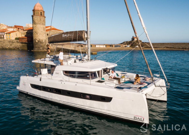Bali 4.6 - Yacht Charter Sailica