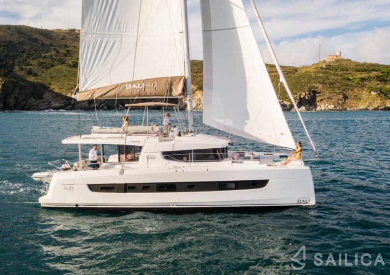 Bali 4.6 - Yacht Charter Sailica