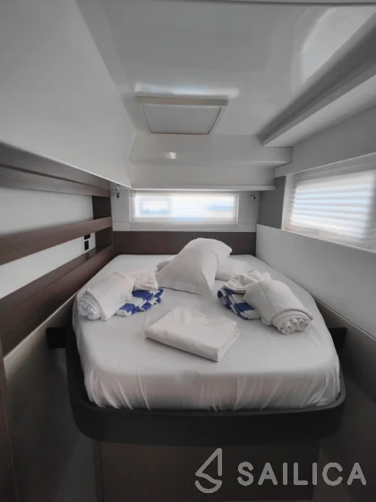 Leopard 42 - Yacht Charter Sailica