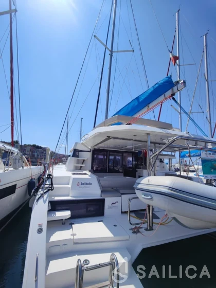 Leopard 42 - Yacht Charter Sailica