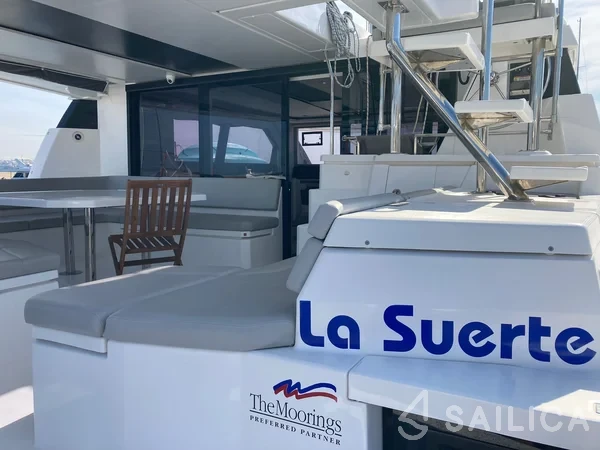 Leopard 50 - Yacht Charter Sailica