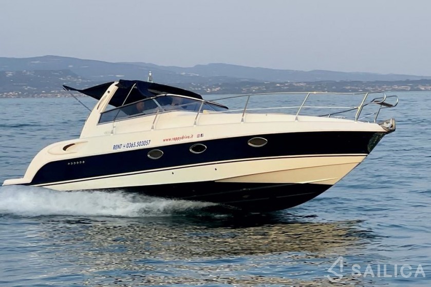 Mano Marine 32.50 - Yacht Charter Sailica