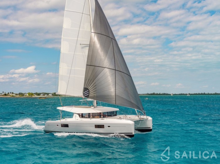 Lagoon 42 - 4 + 2 cab. - Yacht Charter Sailica