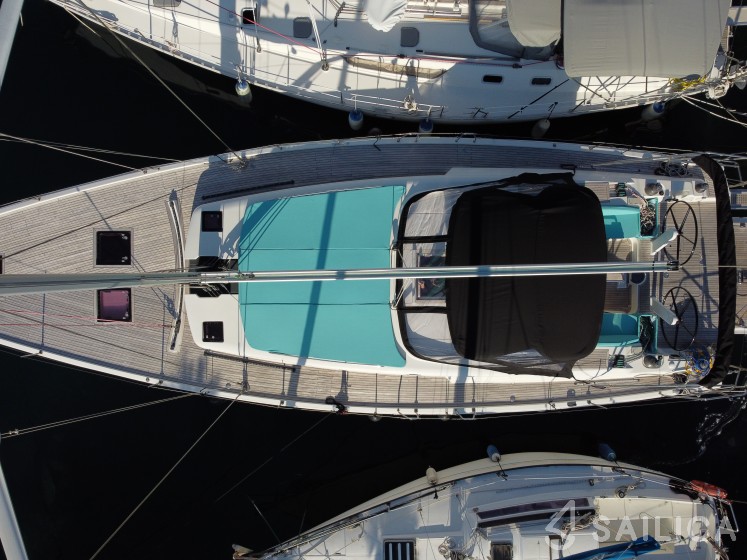 Hanse 545 - Yacht Charter Sailica