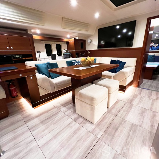 Hanse 545 - Yacht Charter Sailica