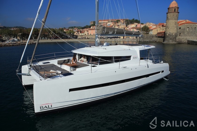 Bali 4.5 - Yacht Charter Sailica