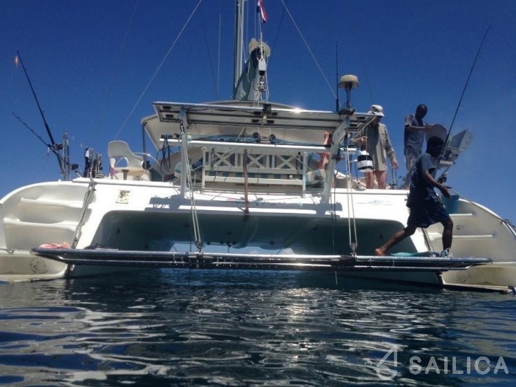 Dean 44 - Yacht Charter Sailica