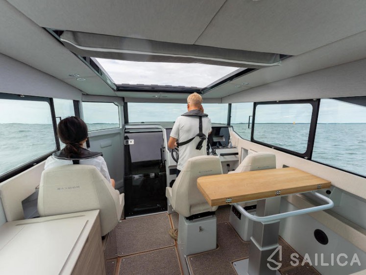 Saxdor 320 GTO - Yacht Charter Sailica