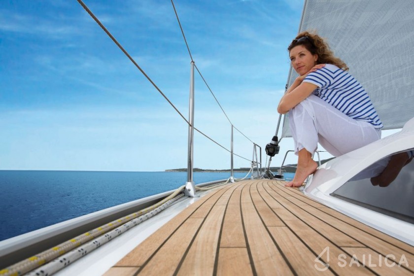 Bavaria Cruiser 51 - Yacht Charter Sailica