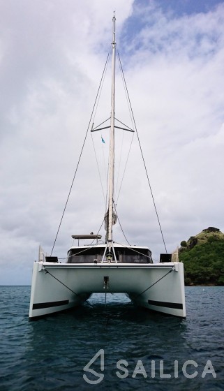 Lucia 40 - Yacht Charter Sailica