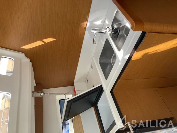 Sun Odyssey 440 - Yacht Charter Sailica
