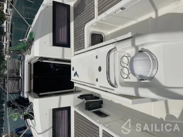 Sun Odyssey 440 - Yacht Charter Sailica