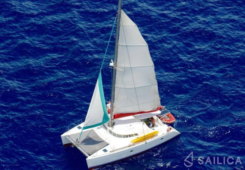Lagoon 410 - Yacht Charter Sailica