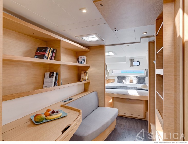 Lagoon 42 - Yacht Charter Sailica