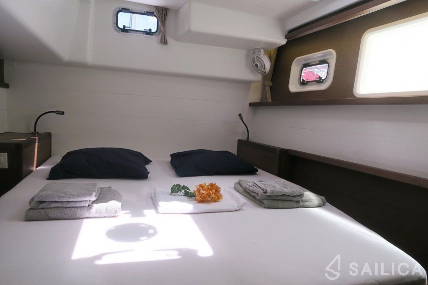 Lagoon 450 - Yacht Charter Sailica