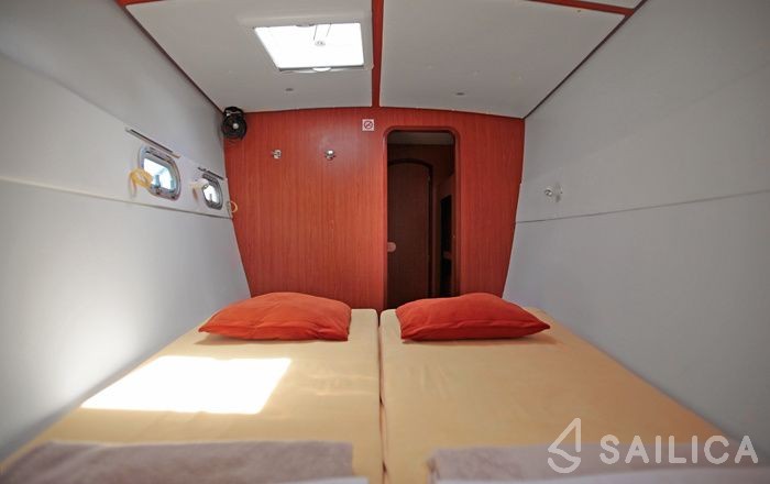 Lagoon 570 - Yacht Charter Sailica