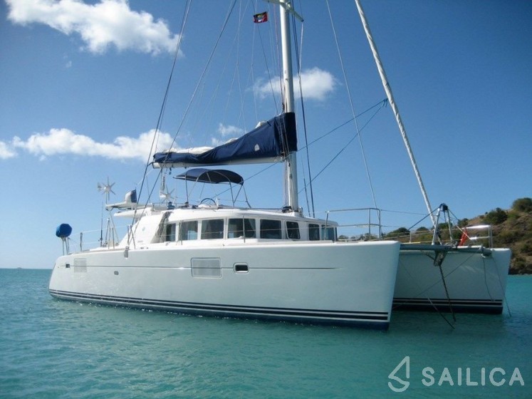 Nautitech 44 - Yacht Charter Sailica