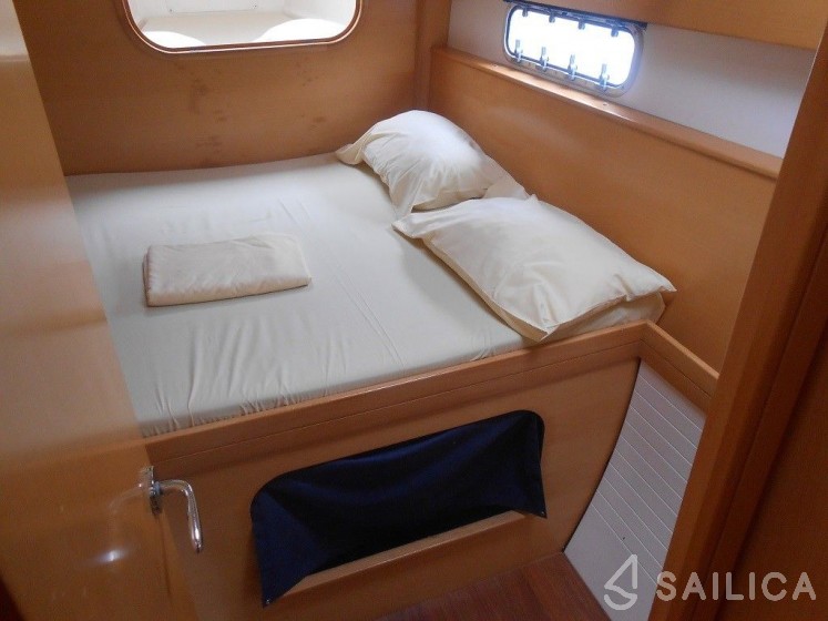 Nautitech 44 - Yacht Charter Sailica