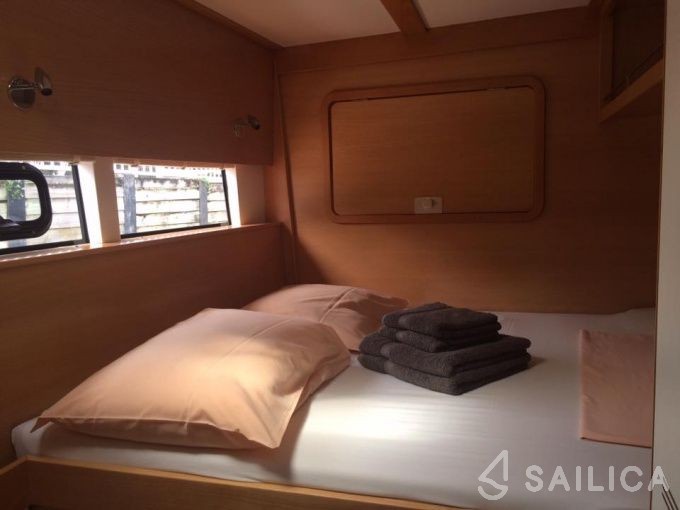 Nautitech 44 - Yacht Charter Sailica