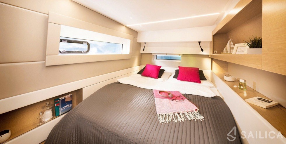 Nautitech 46 - Yacht Charter Sailica
