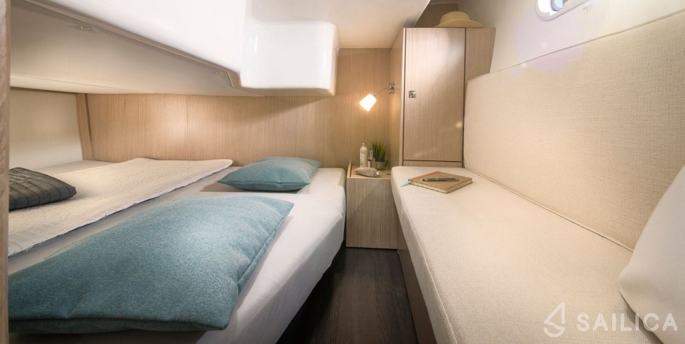 Bavaria S29 - Yacht Charter Sailica