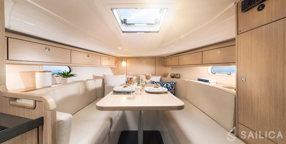 Bavaria S29 - Yacht Charter Sailica