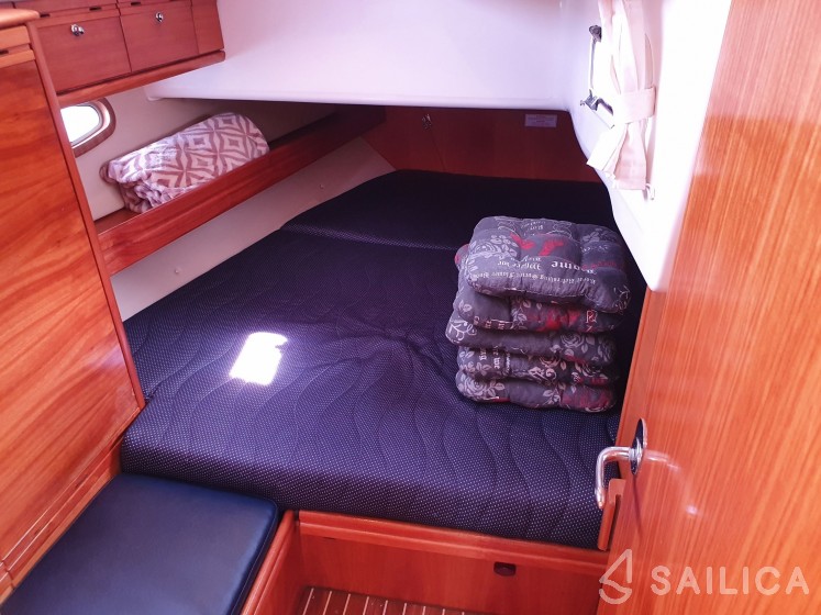 Bavaria 46 Cruiser - Yacht Charter Sailica