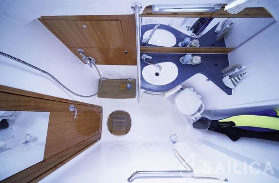 Bavaria C38 - Yacht Charter Sailica