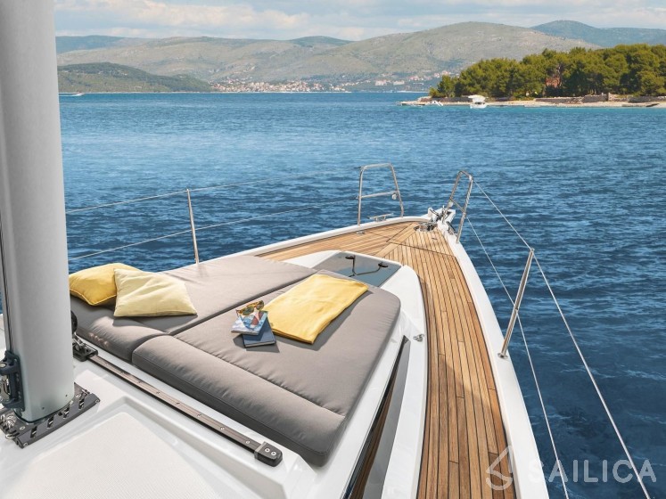 Bavaria C38 - Yacht Charter Sailica