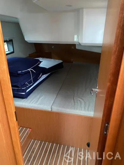 Bavaria C42 - Yacht Charter Sailica