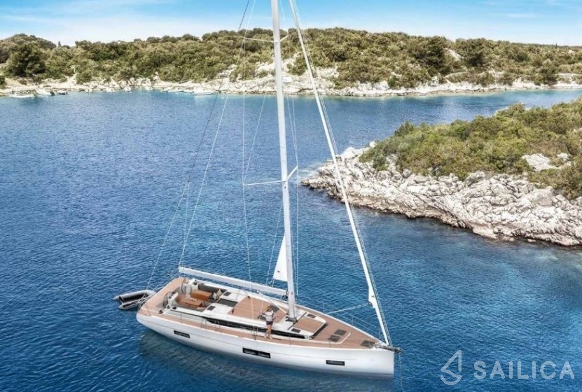 Bavaria C45 - Yacht Charter Sailica
