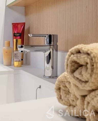 Bavaria C45 - Yacht Charter Sailica