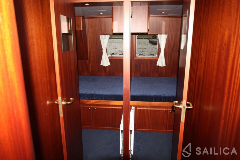 BWS 1500 - Yacht Charter Sailica