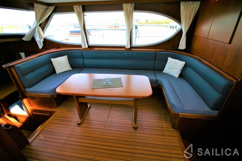 BWS 1500 - Yacht Charter Sailica