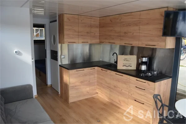 Campi 340 - Yacht Charter Sailica