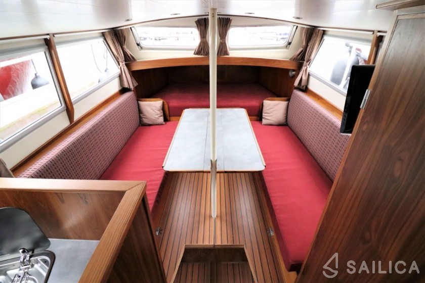 De Drait Doerak 850 AK - Yacht Charter Sailica