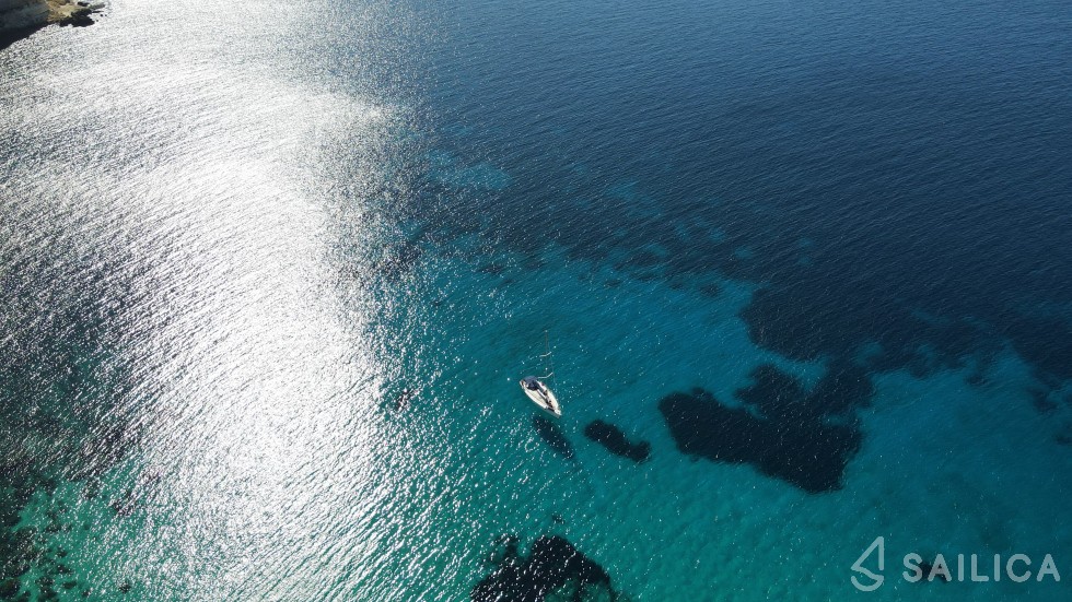 Cyclades 50.4 - Yacht Charter Sailica