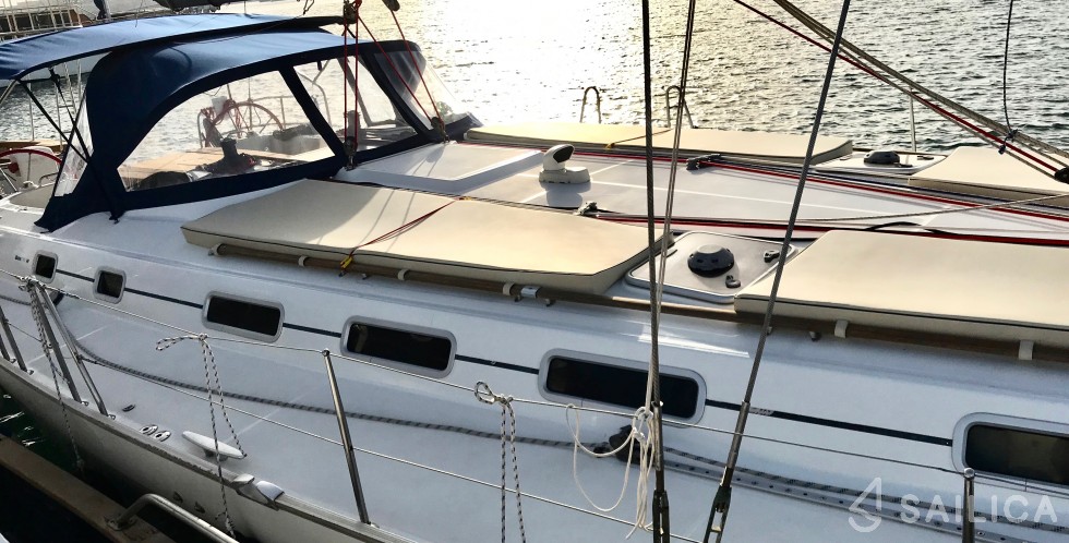 Cyclades 50.4 - Yacht Charter Sailica